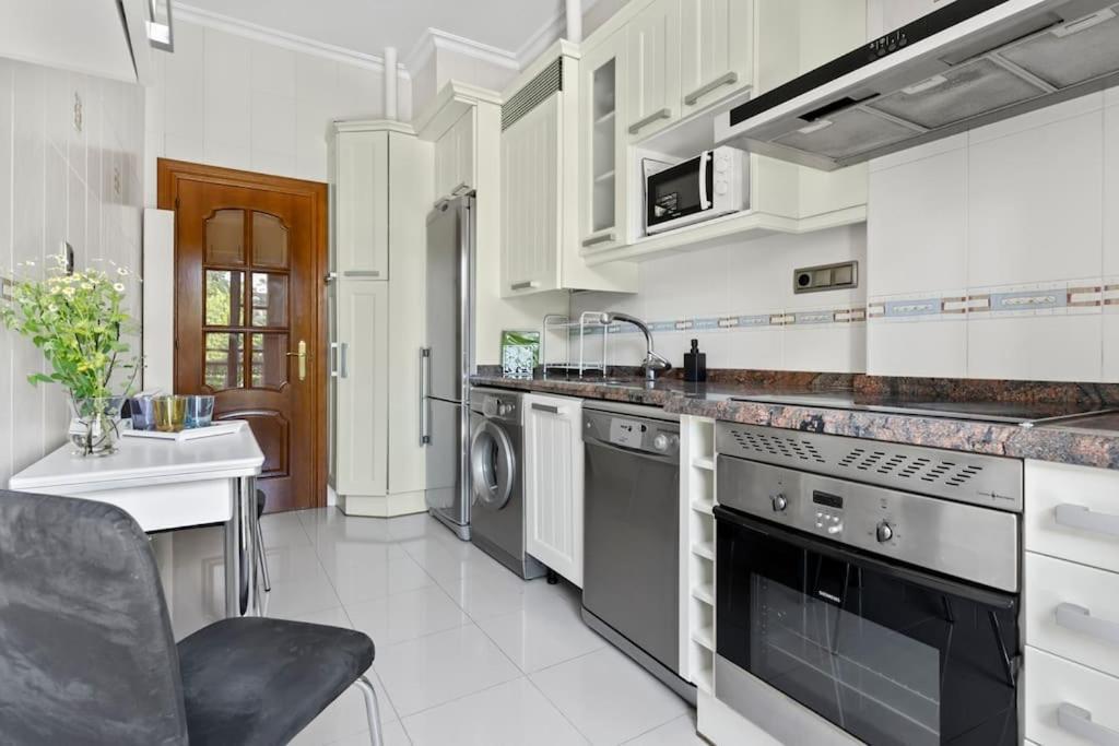 Apartamento La Joya Gijon Exterior photo